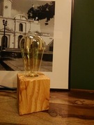 Lampka nocna drewno szczotkowane, podstawa kwadrat, 8x8x8cm, E27, kostka