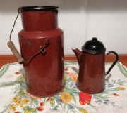 Emaliowana kanka i dzbanek, PRLowskie pamiątki, Vintage 