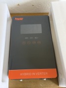 hybrydowy inwerter solarny (falownik) marki PowMr 4500w 24v plus Falownik