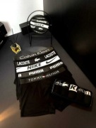 Zestaw 5 męskich bokserek w pudełku prezentowym. 