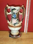 Wazonik w stylu Capodimonte