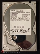 HITACHI DeskStar P7K500 320GB 7.2K 8MB ATA 3.5'' HDP725032GLAT80