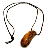 Fiolekart - biżuteria artystyczna, Naszyjnik z bursztynem 