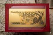 Banknot 2000 ze złota 
