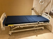 MEDOTTI Elektryczne Łóżko Szpitalne Optiflex 2+ Materac piankowy