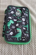 piórnik Cool Pack CP trzykomorowy potrójny zielony dinozaury