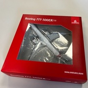 Emirates Boeing 777-300ER 1:400 Gemini - nowy