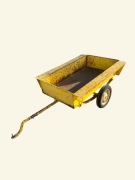 Przyczepka do traktorka / kosiarki ogrodowej – solidna, na resorach