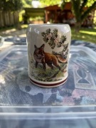 Kufel z motywem myśliwskim