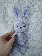 Króliczek  królik szarobłękit na szydełku r