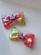 Spinki do włosów Kokardki 2 sztuki kolor tęczowy