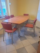 Cena za komplet- stół konferencyjny i 5 krzeseł do biura