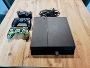 Konsola PS4 1T + 2 pady
