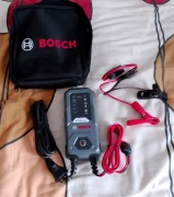 Ładowarka Bosch C30, nowa z paragonem na gwarancji!