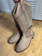 nowe ażurowe skórzane zamszowe kozaki kowbojki