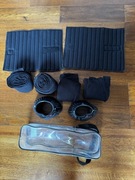 Czarne owijki akrylowe dla koniai dwa gumowe ochraniacze na kopyta S Norton