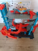 Garaż rekina hot wheels