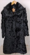 FUTRO NATURALNE CZARNE Z KOZY KÓZ PŁASZCZ DŁUGIE JAK NOWE