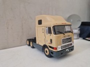 International Eagle  skala 1/43 bez naczepy