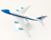 Model Boeing 747 Air Force One skala 1/400. Nowy