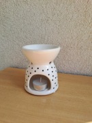 kominek na wosk , olejki lub świece zapachowe