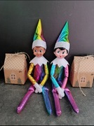 Psotny Elf on the shelf elf badly behaving