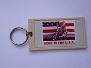 Kolekcjonerski brelok  - miś na motorze Born in the USA