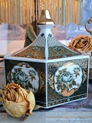 Porcelanowa bomboniera szkatułka Made in Japan Vintage