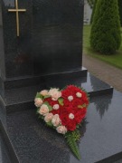 Stroik kompozycja nagrobna serce