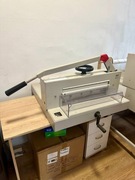 GILOTYNA DO PAPIERU IDEAL 4705