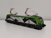 Lokomotywa E4MSU Newag Griffin znle PKP Intercity Model kartonowy pociąg 