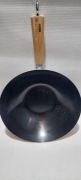 Patelnia WOK ching he huang typhoon
