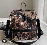 Nowy plecak damski. Przegródki. Plecako-torebka