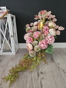 Duży bukiet do wazonu. Kompozycja premium we flakonie z lampą solarną