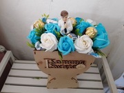 Kielich komunijny z kwiatami mydlanymi na Komunię 