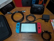 Nintendo Switch + Super Mario 3D World + pad 8BitDo + etui - komplet