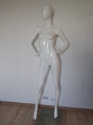 Manekin damski biały całopostaciowy 