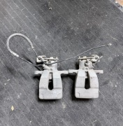 Komplet zacisków tył Renault Megane III OE prawy lewy