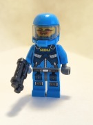 LEGO Minifigurka Alien Defender 