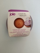 pojemnik do przechowywania cebuli marki Joie