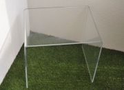 Stolik przezroczysty z pleksi vintage