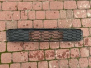 Skoda Fabia Mk3 ATRAPA GRILL KRATKA ŚRODKOWA 6V0853677E