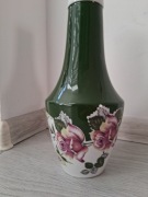 Wazon z motywem róż