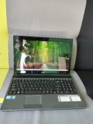 Laptop Acer Aspire 5733