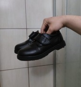 buty dziecięce 33 dla chłopca Junior  oficjalne komunijne na rzep na rzepy 