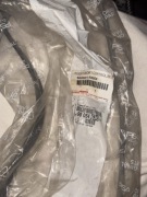 Pasek wielorowkowy Peugeot Citroen OE 9805463680