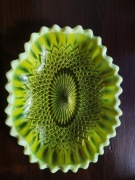 Szkło uranowe George Davidson talerz miska 1895r. "'Somerset"