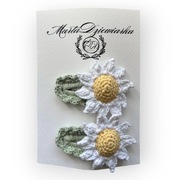 Zestaw spinek z margaretkami