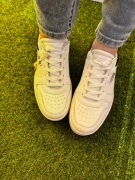 Trampki Guess skóra naturalna rozmiar 39 Nowe