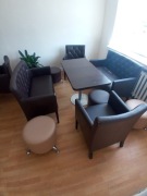 Meble ze zdjęcia fotel sofa puf stolik